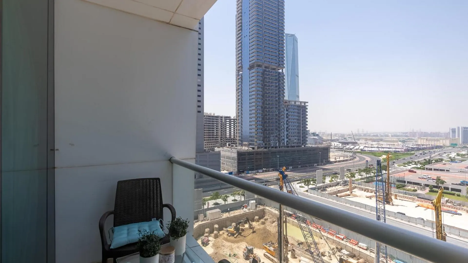 Stylish Apartment In Jlt-Prime Location, Near Metro & Marina Dubai 0*,  United Arab Emirates