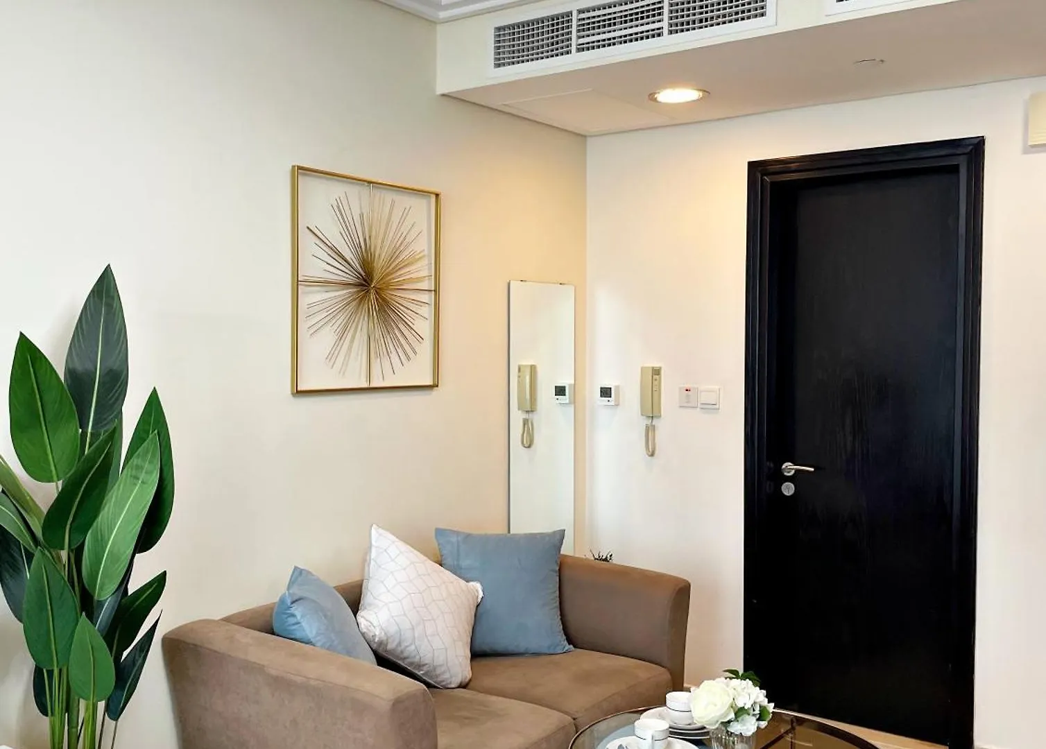 Stylish Apartment In Jlt-Prime Location, Near Metro & Marina Dubai United Arab Emirates